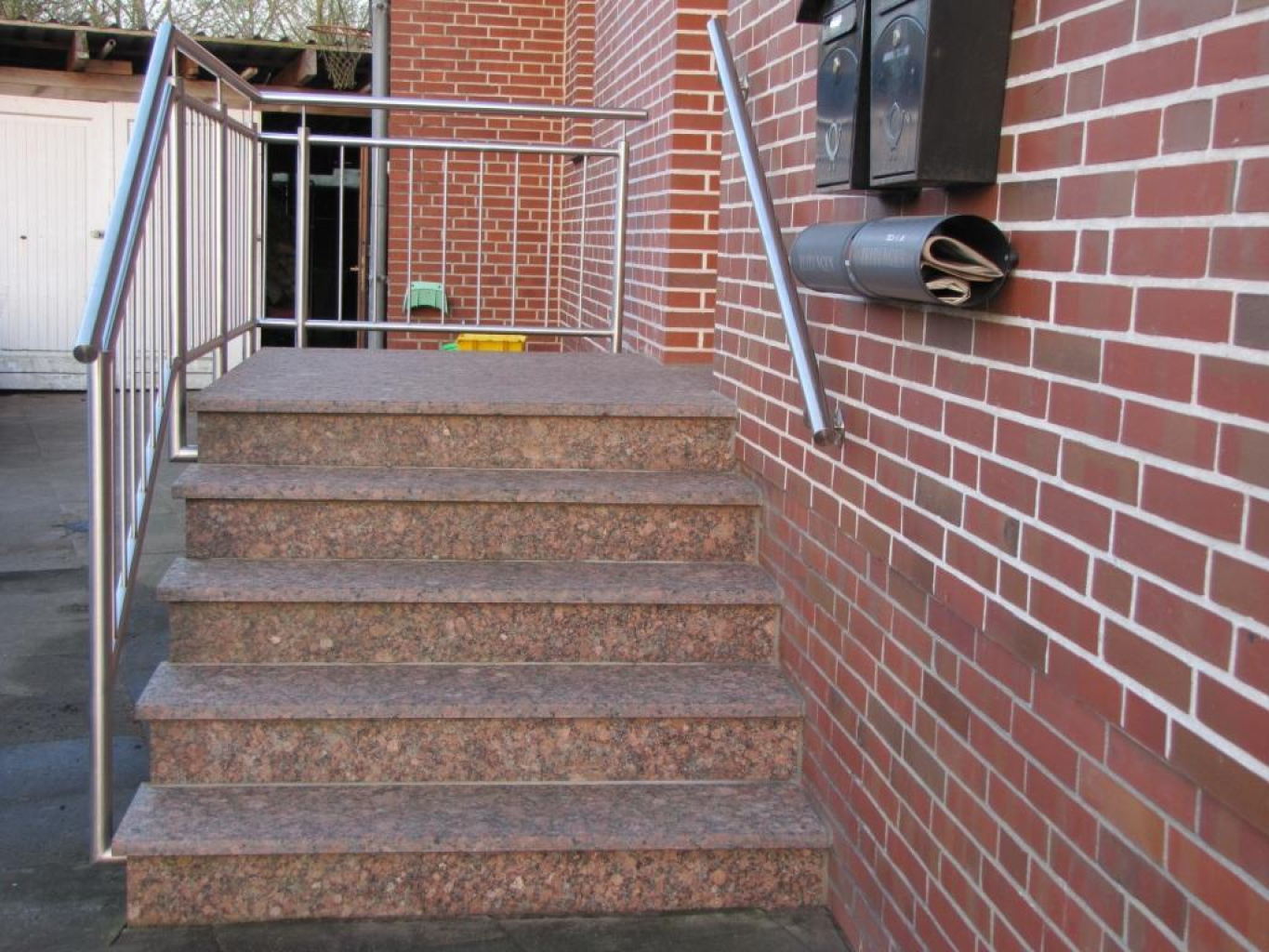 Klassische Außentreppe